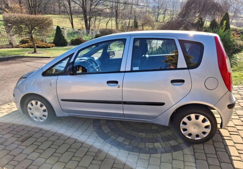 Mitsubishi colt 2006