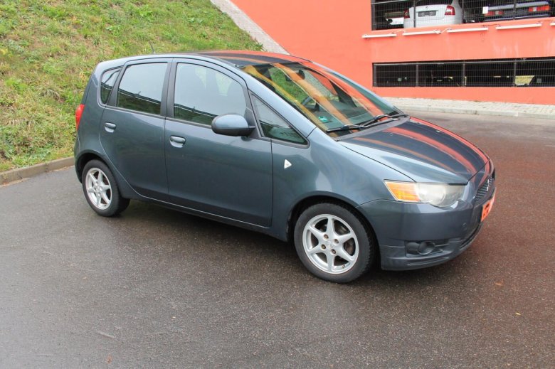 Mitsubishi colt 6