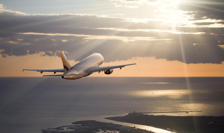 Самолет в полете