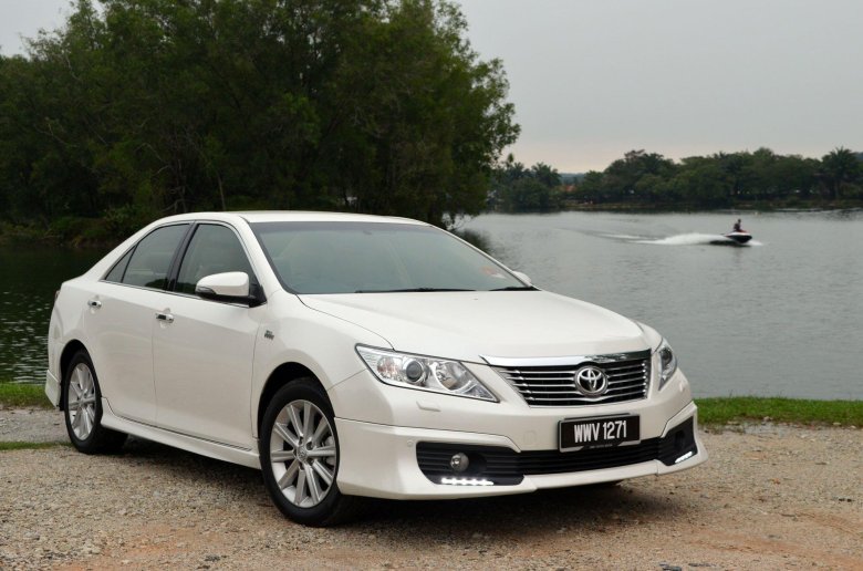 Toyota camry 2
