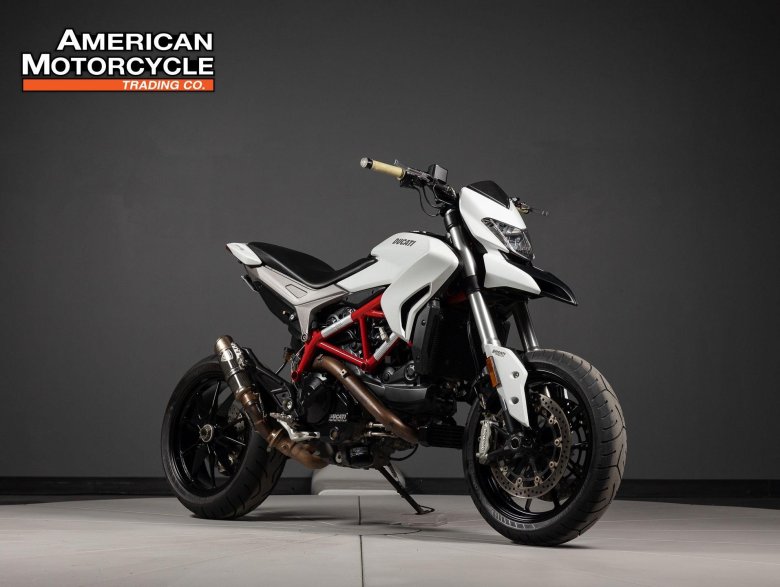 Ducati hypermotard 939