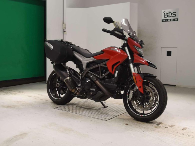 Ducati hyperstrada 821 2014