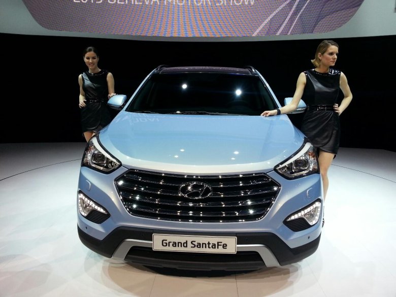 Hyundai grand santa fe 2013
