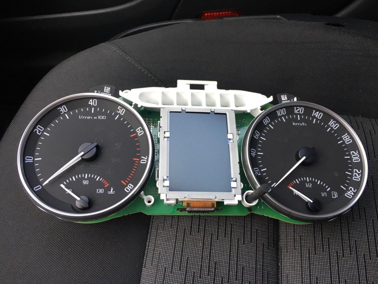 Приборная панель шкода октавия