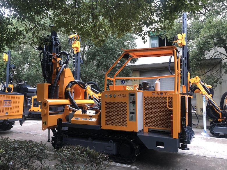 Гидравлическая буровая установка