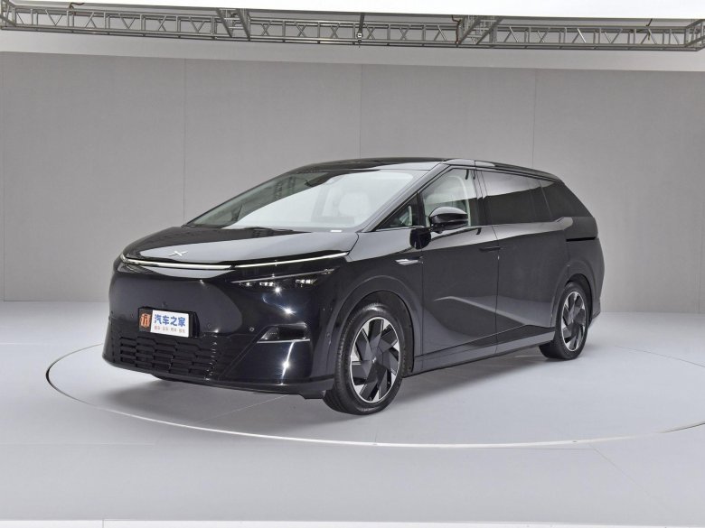 Xpeng x9 mpv
