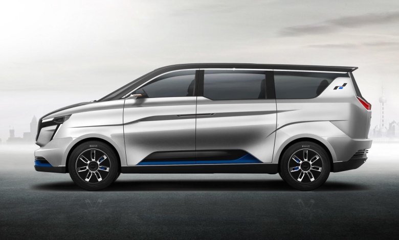 Китайский электро минивэн