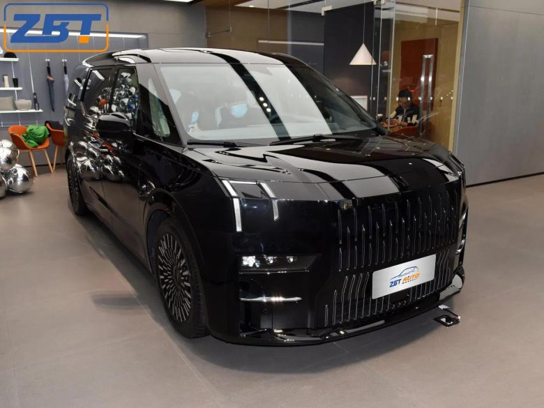 Zeekr 009 электромобиль