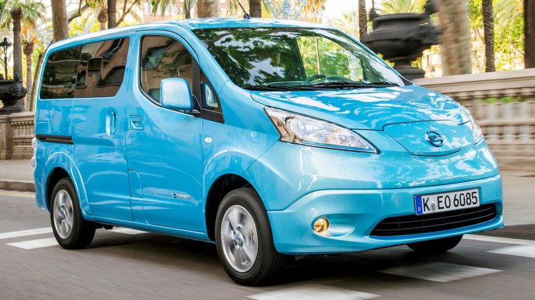 Ниссан нв 200