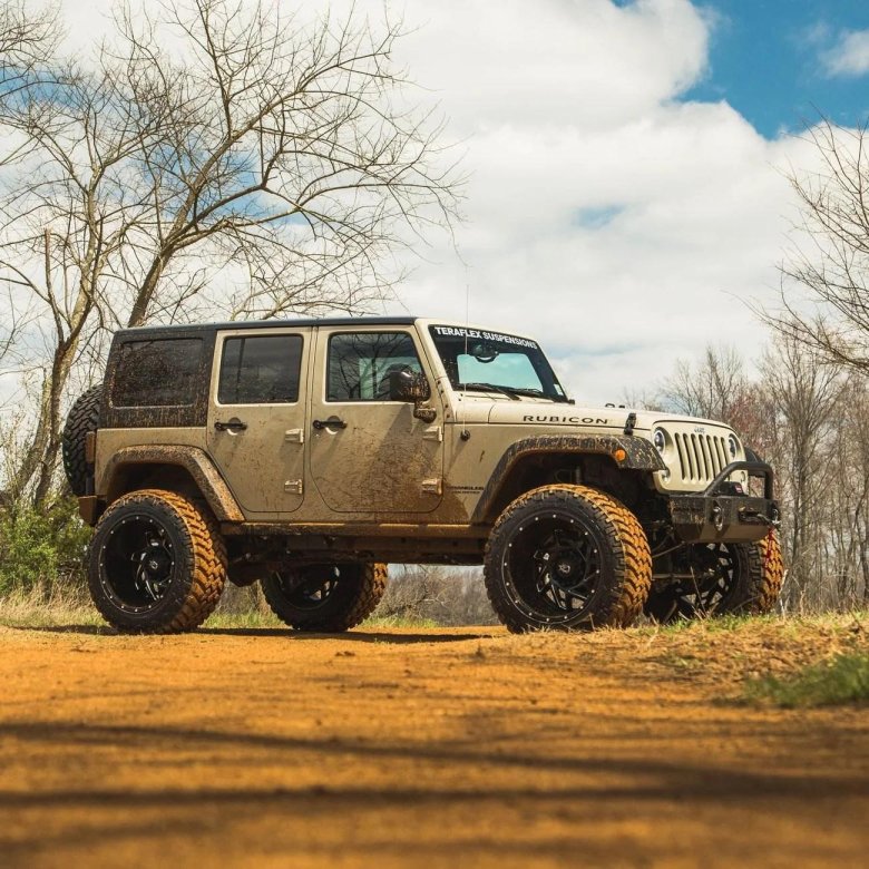 Jeep wrangler off road