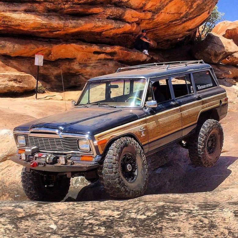 Jeep cherokee wagoneer
