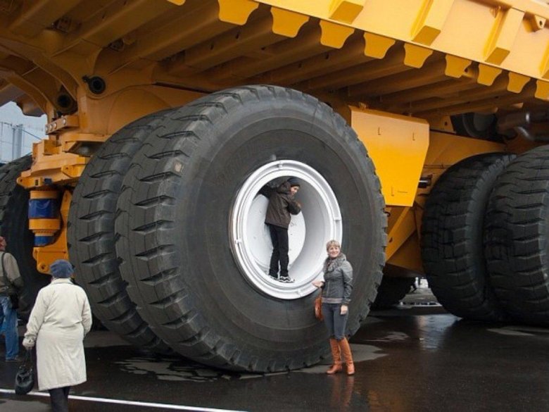 Самый большой в мире белаз