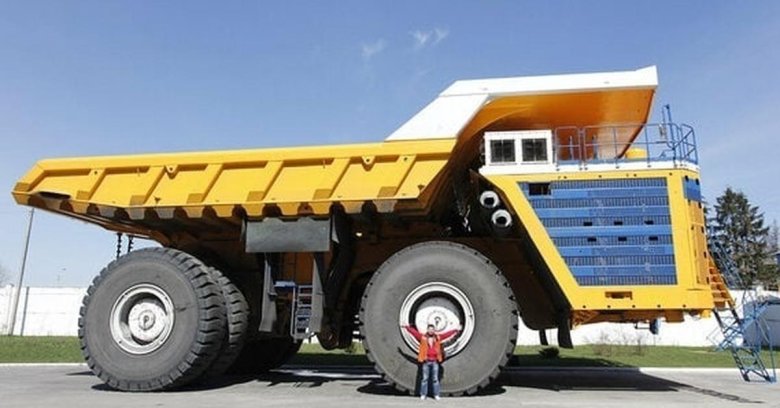 Самый большой самосвал