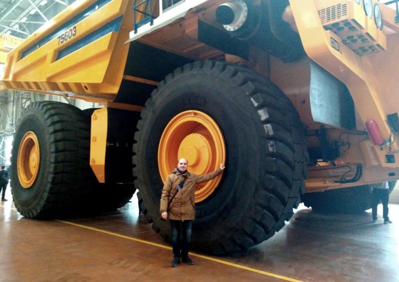 Белаза машина