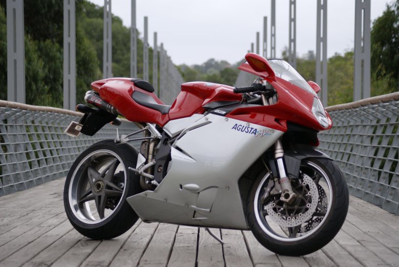 Mv agusta f4 1000