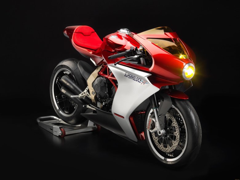 Mv agusta superveloce 800