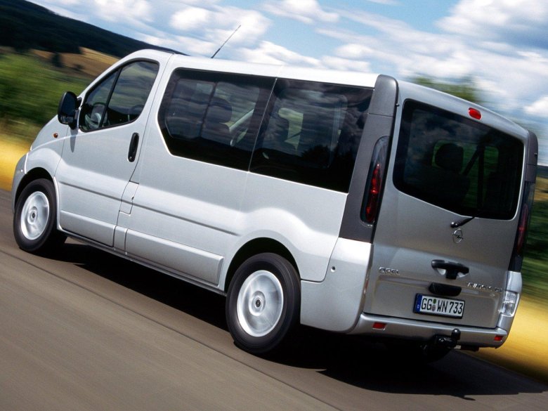 Микроавтобус opel vivaro