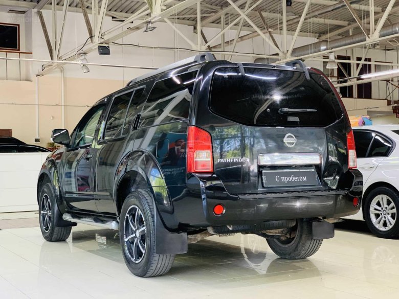 Nissan pathfinder 2006