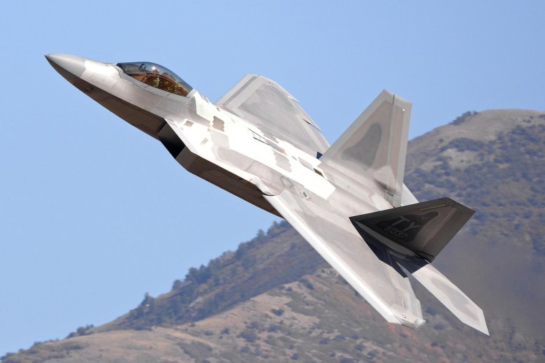 F-22 раптор