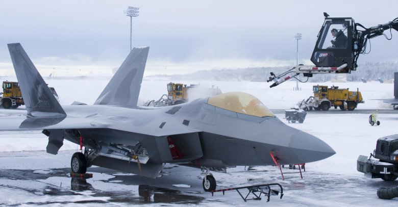 F-22 раптор