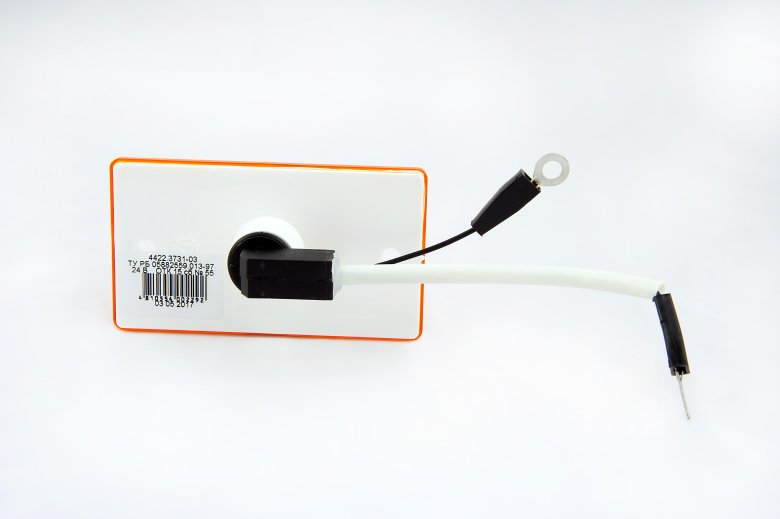 Фонарь боковой габаритный