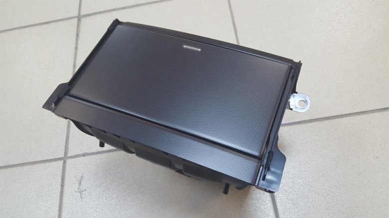 Перчаточный ящик toyota land cruiser prado 150