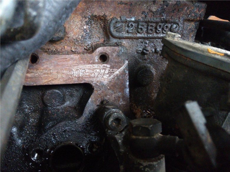 Маркировка двигателя