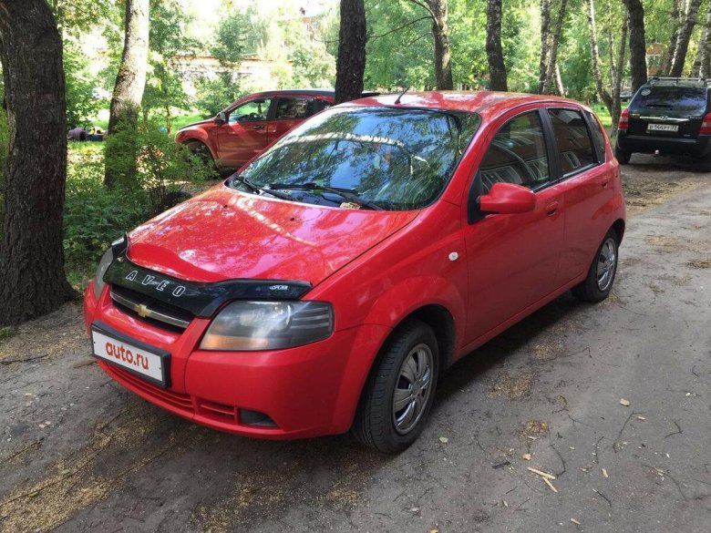 Chevrolet Aveo 2007 хэтчбек красный