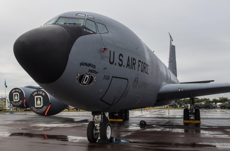 Boeing kc-135r stratotanker