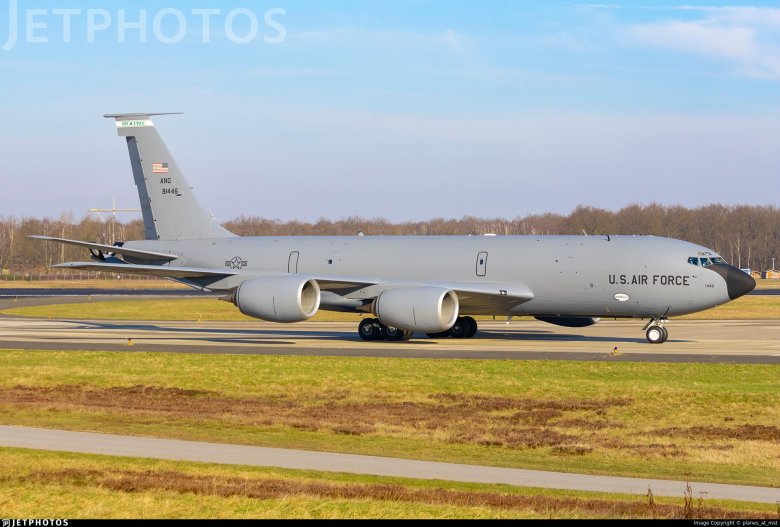 Kc-135t stratotanker