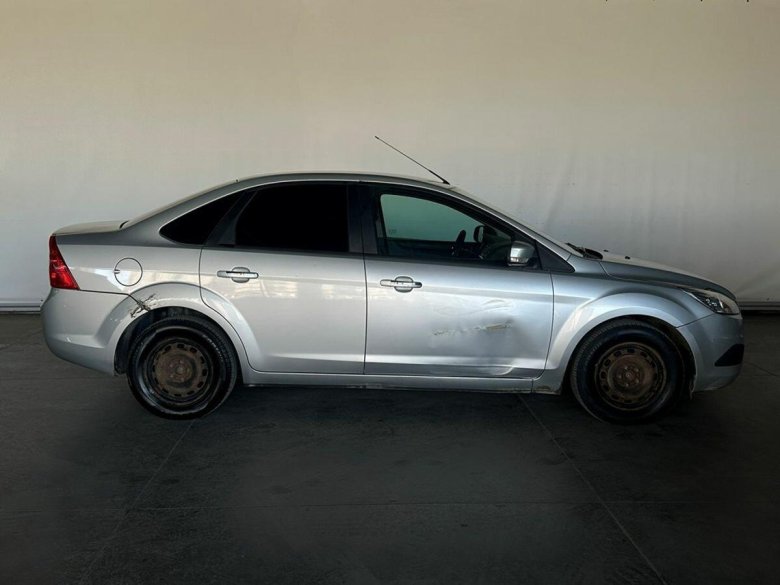 Ford focus 2 2011