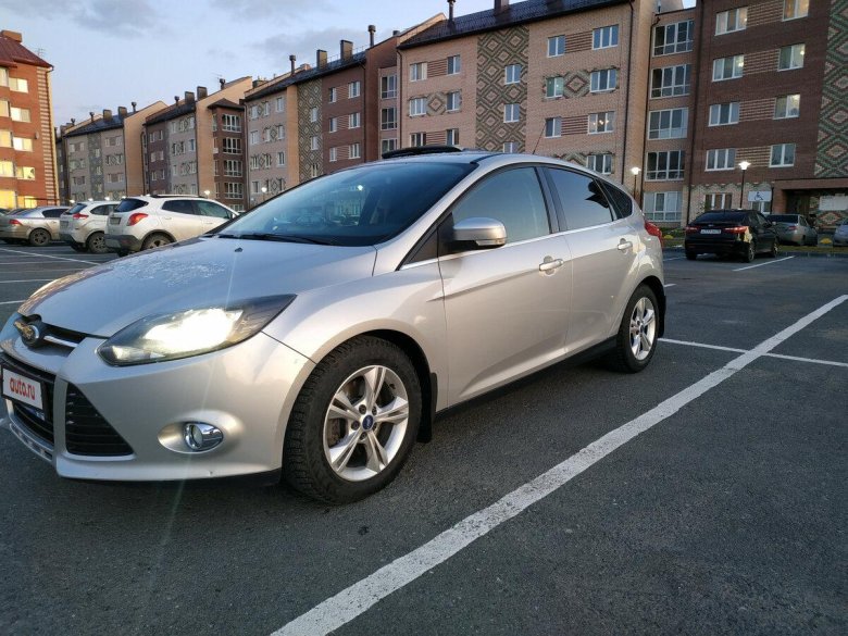 Ford Focus 3 серебристый