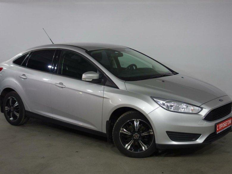 Форд фокус 3 Рестайлинг седан серебристый