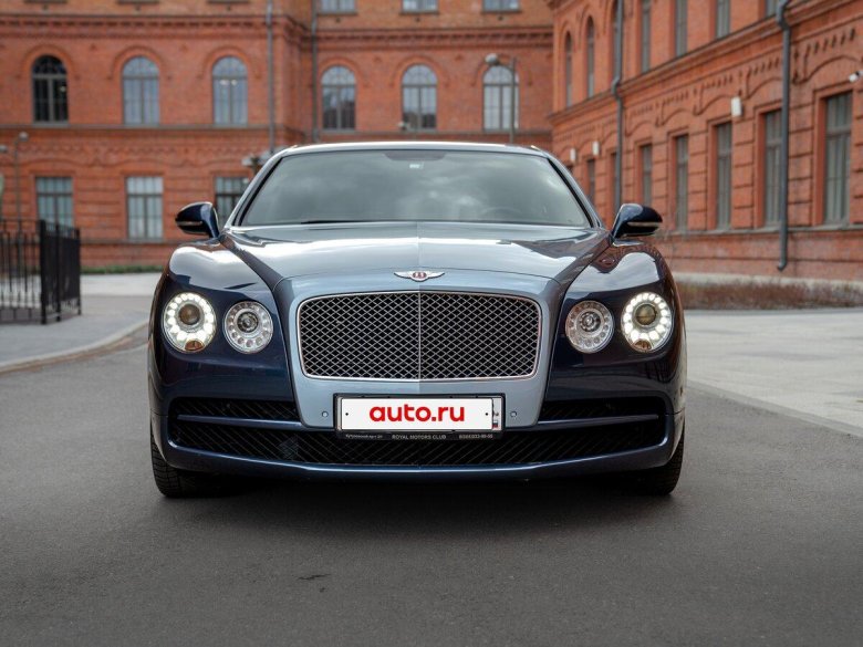 Автомобиль bentley