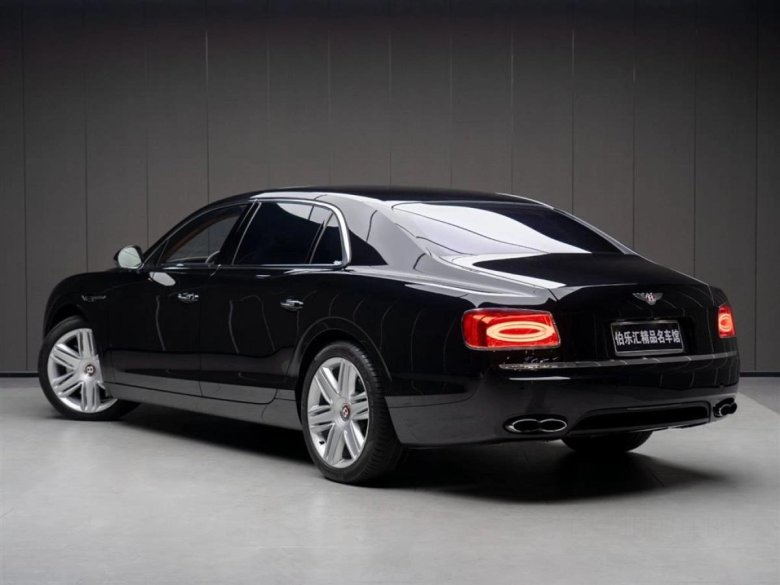 Бентли flying spur