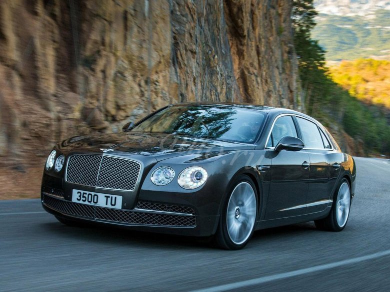 Седан bentley flying spur