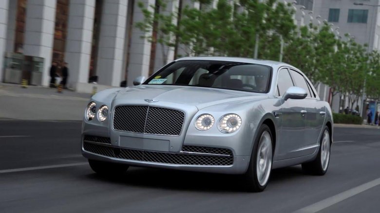 Бентли Flying Spur