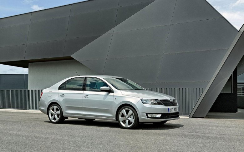 Skoda rapid 2013 года поло