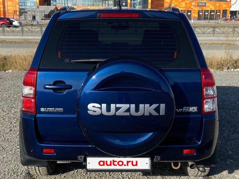 Suzuki grand vitara 2011