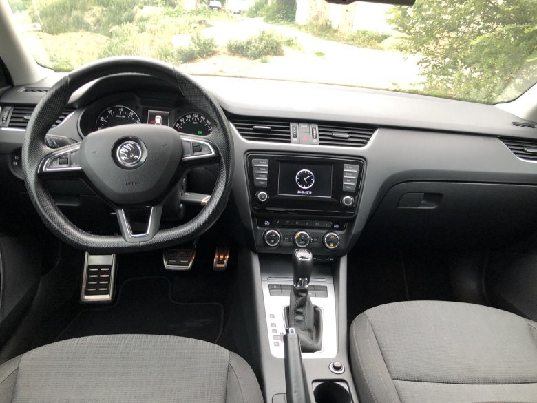 Octavia 2014 салон