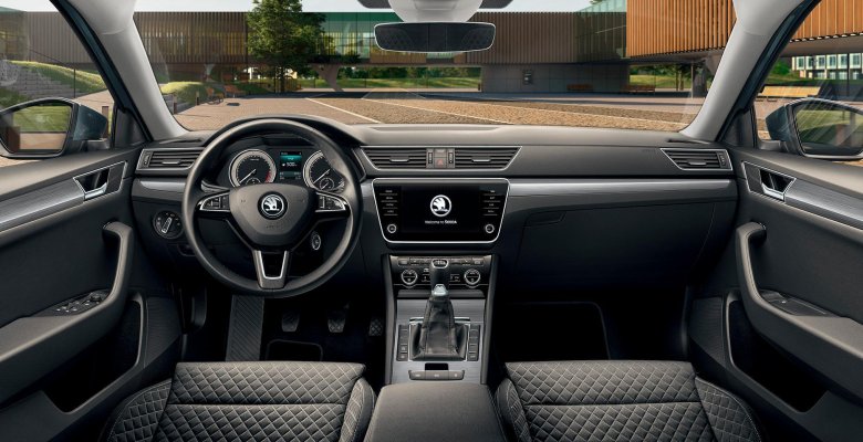 Шкода суперб салон