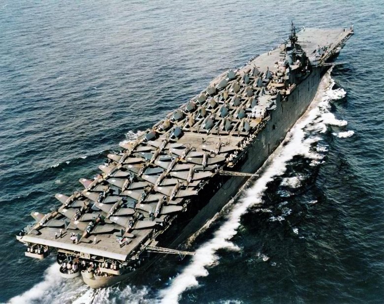 Авианосец эссекс cv-9