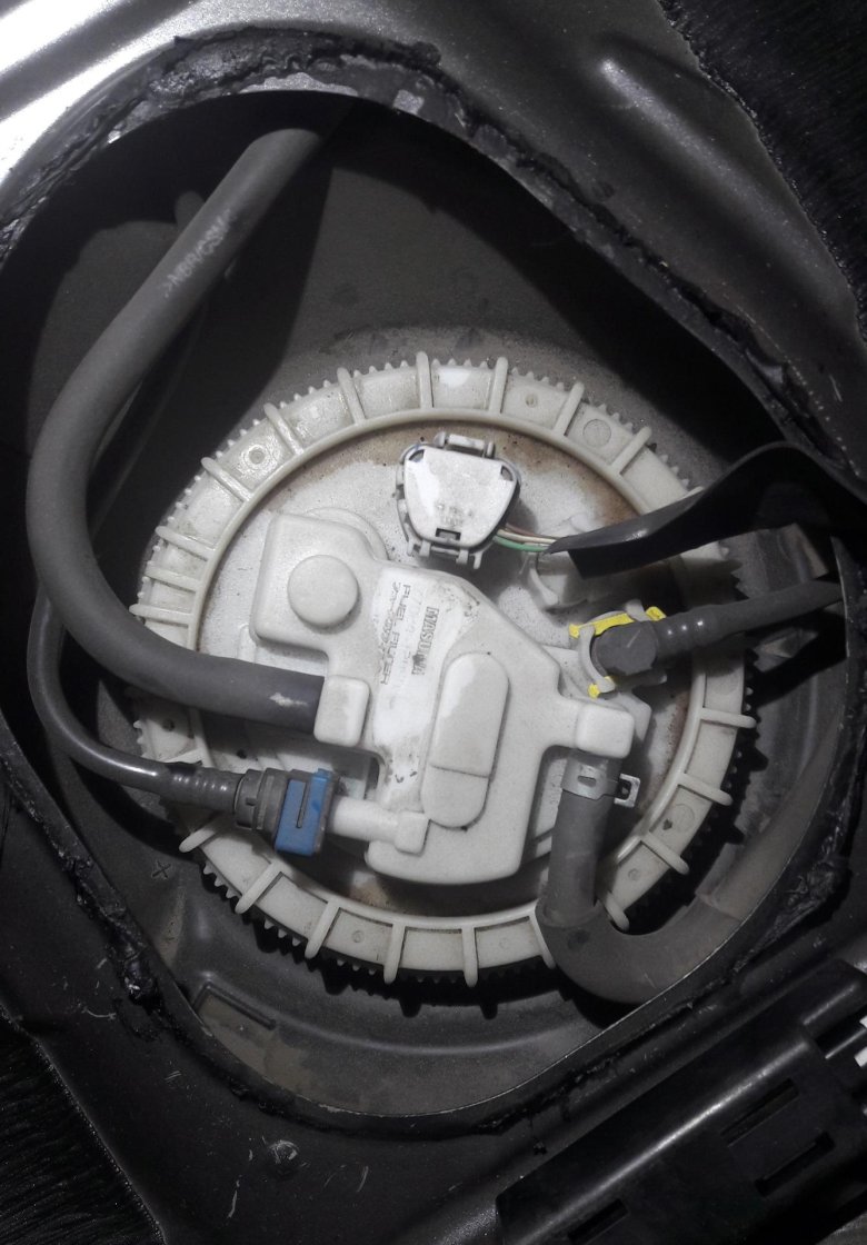 Топливный фильтр тойота королла е150