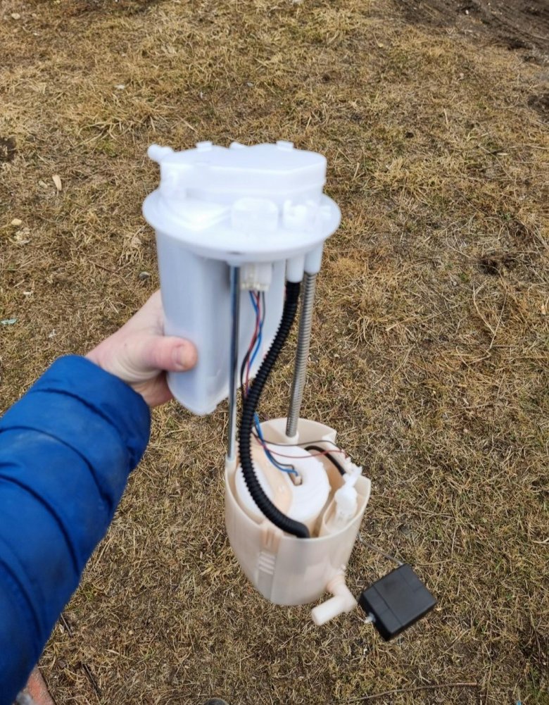 Топливный фильтр тойота