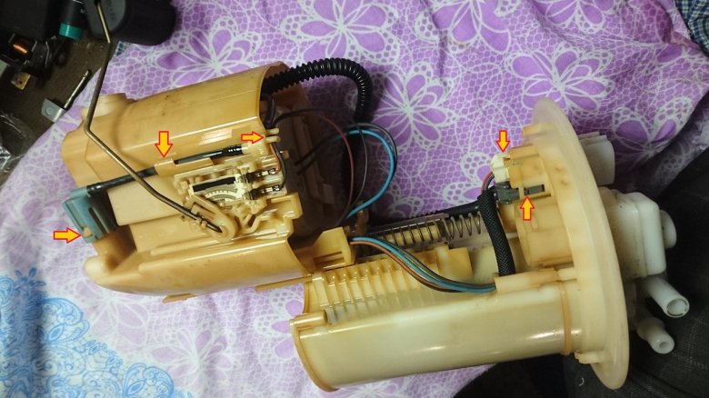 Топливный фильтр тойота королла румион