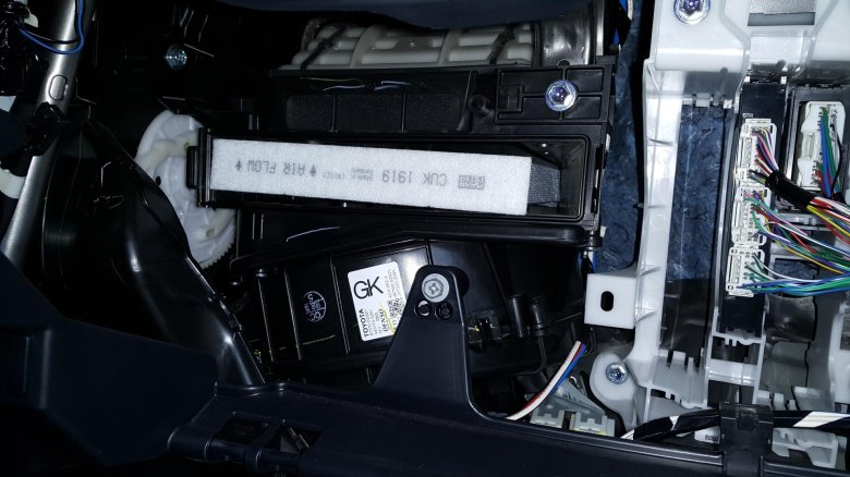 Салонный фильтр королла 120