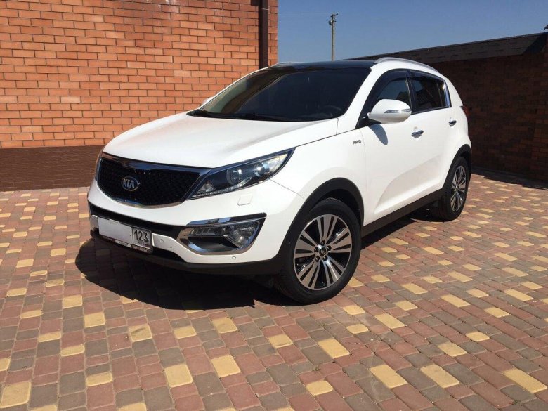 Кия Спортейдж белая 2014