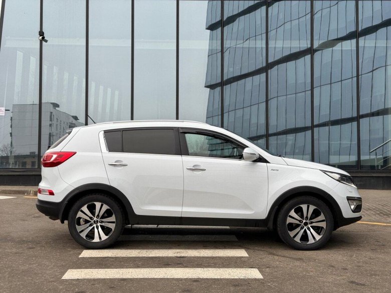 Киа спортейдж 2013 года