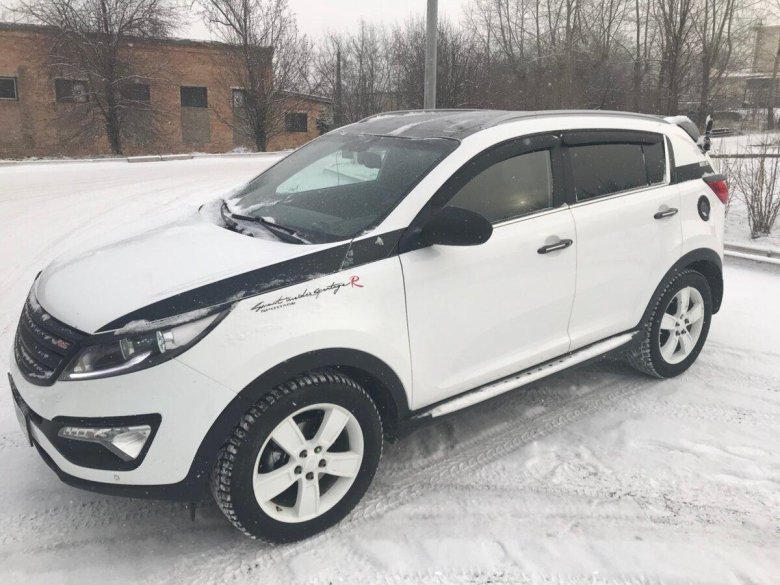 Kia Sportage 2012 белая