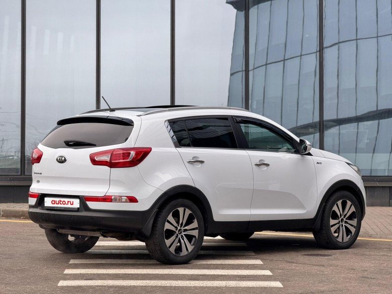 Киа спортейдж 2013 года